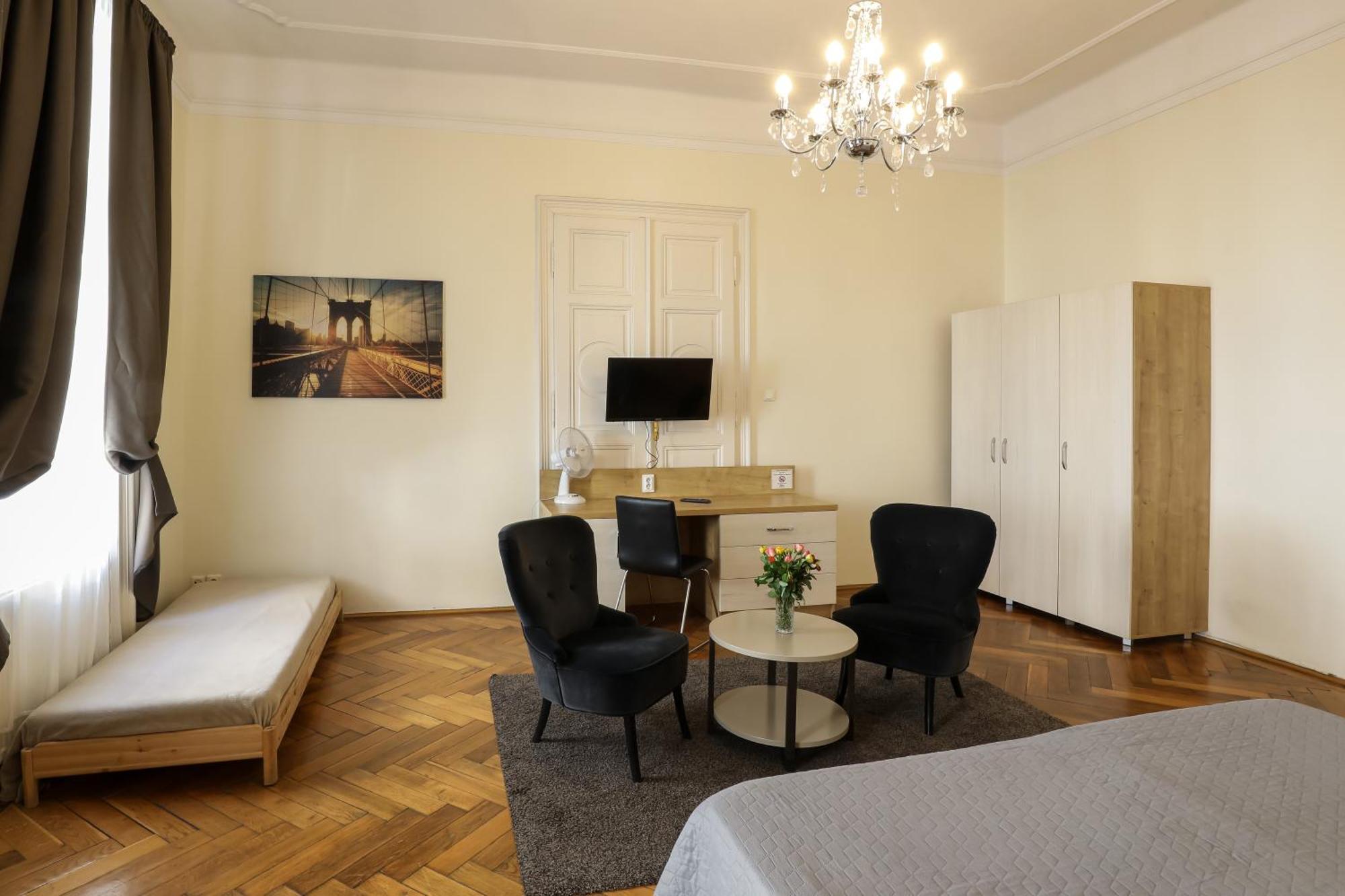 Ozone Private Rooms Boedapest Buitenkant foto