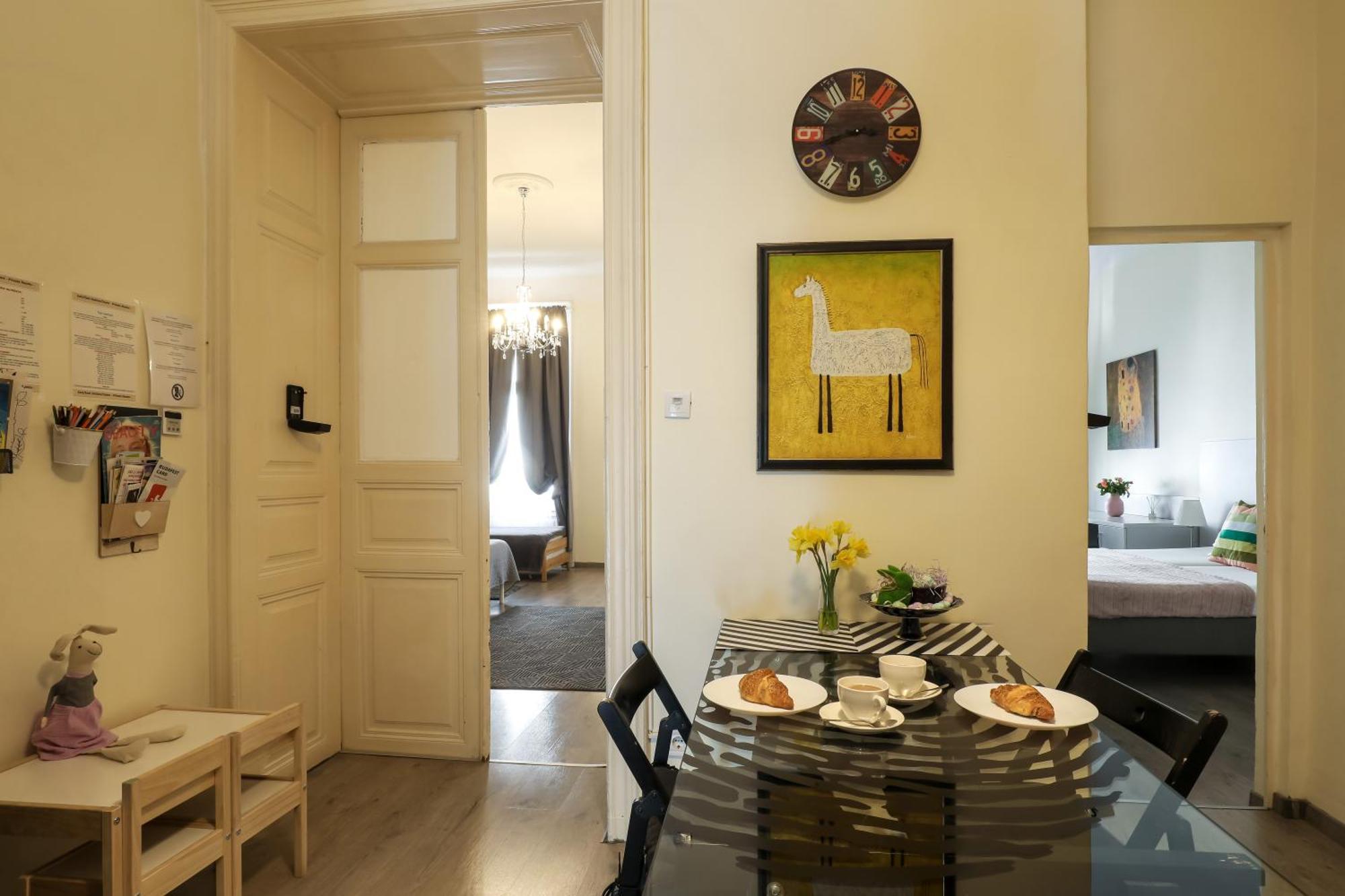 Ozone Private Rooms Boedapest Buitenkant foto