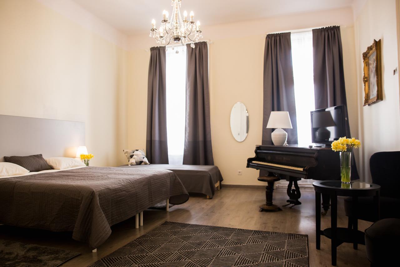 Ozone Private Rooms Boedapest Buitenkant foto