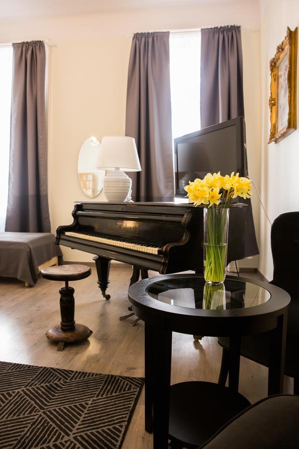 Ozone Private Rooms Boedapest Buitenkant foto