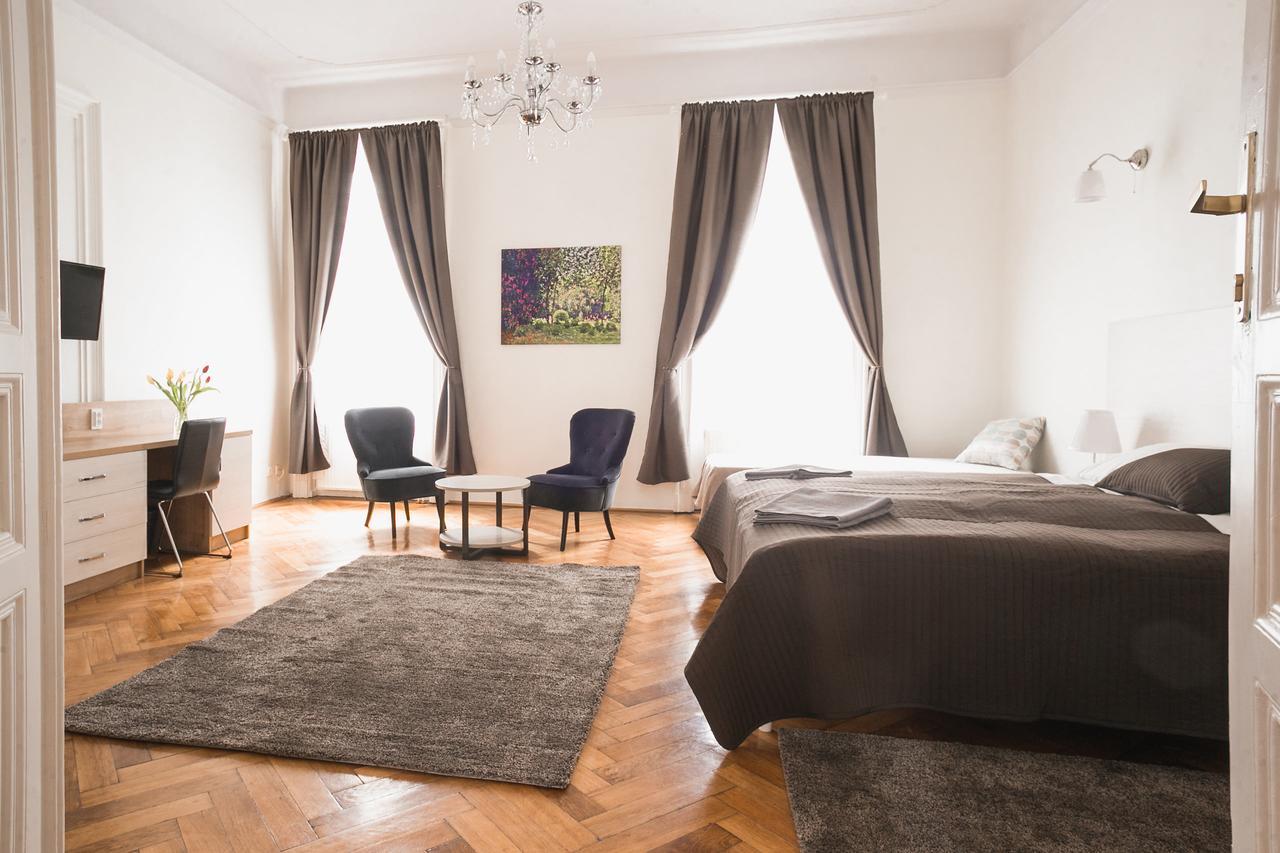 Ozone Private Rooms Boedapest Buitenkant foto
