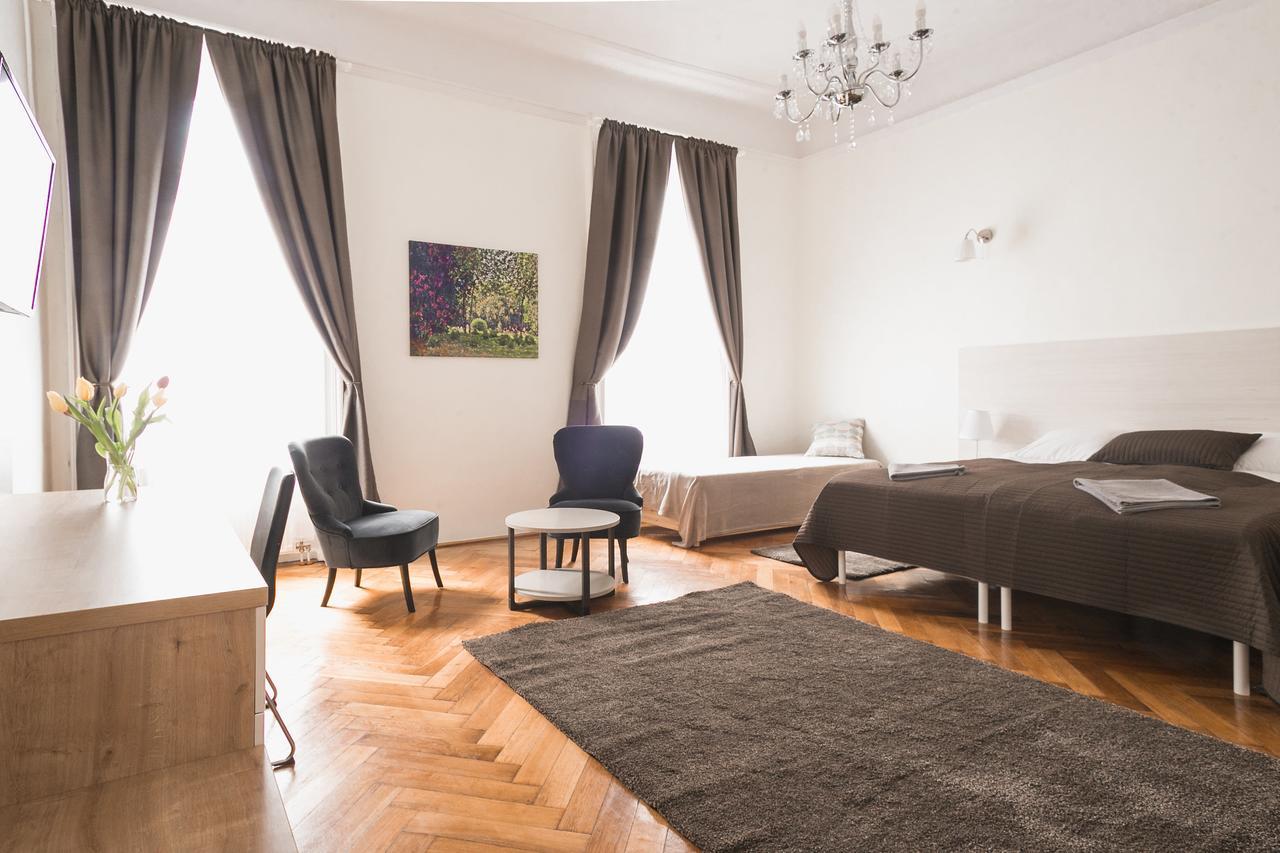 Ozone Private Rooms Boedapest Buitenkant foto